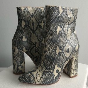 PrettyLittleThing snake boots